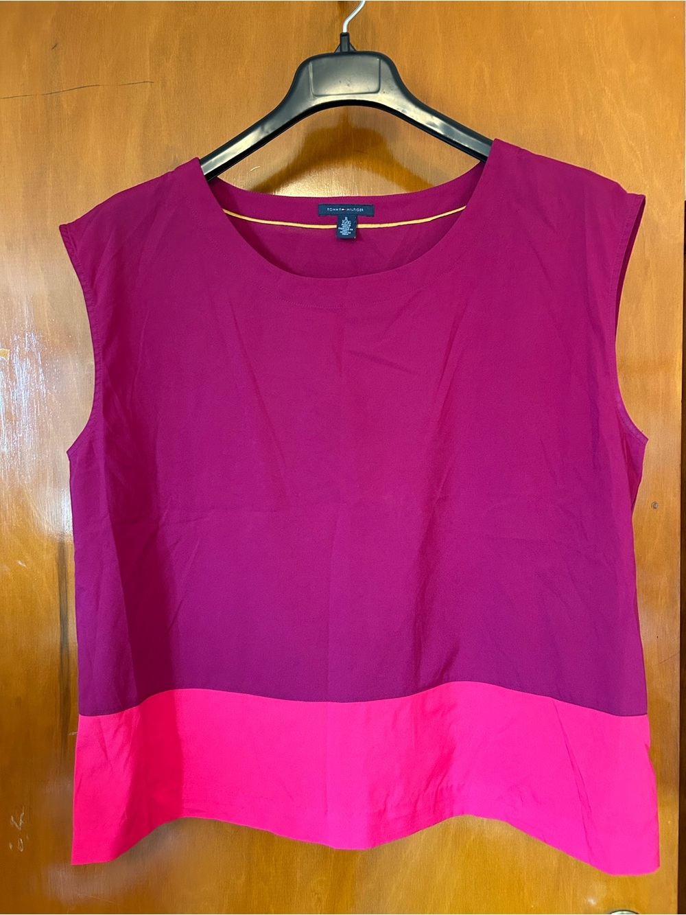 Tommy Hilfiger Magenta Colorblock Sleeveless Top with Hot Pink Hem